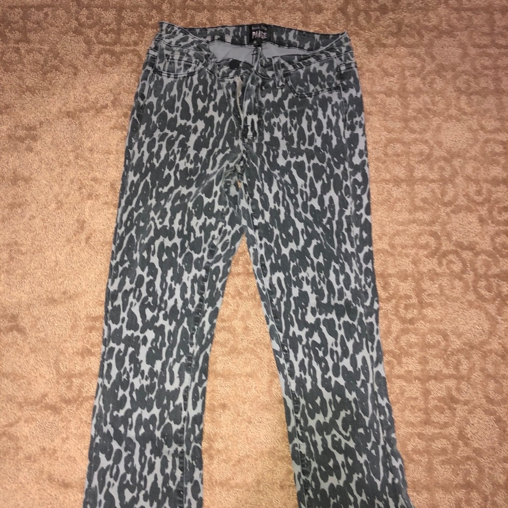Cheetah jeans